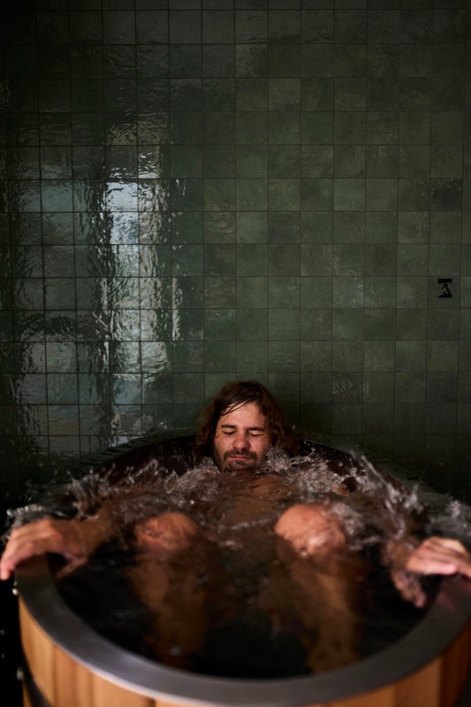 The Science Behind Ice Baths: How Cold Exposure Affects Your Body